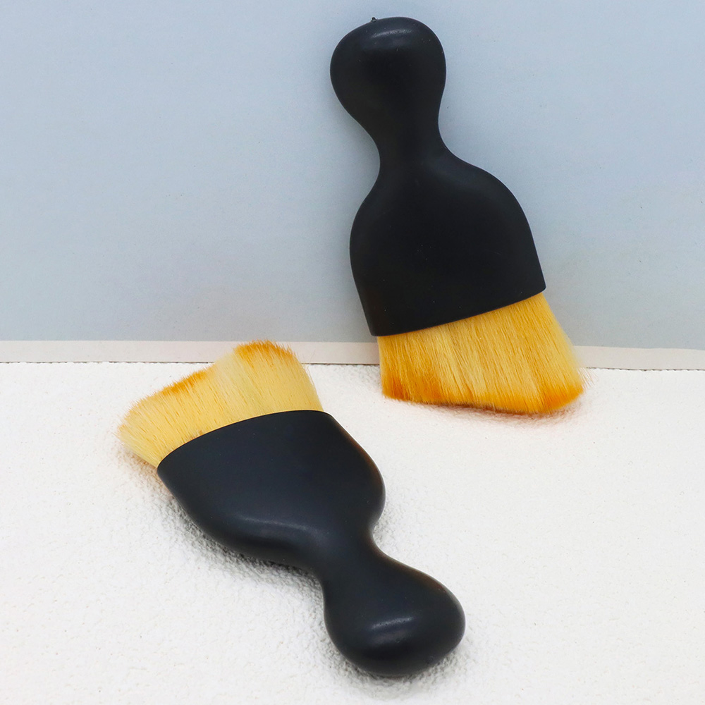 Brosse à ongles polyvalente à  - Furniture Hardware Nails avis et prix